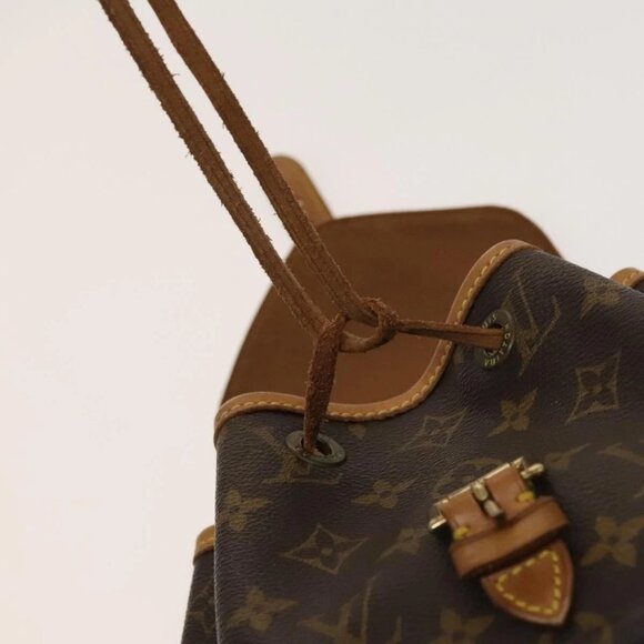 LOUIS VUITTON Monogram Montsouris MM Backpack M51136 LV Auth 117152 main image 10